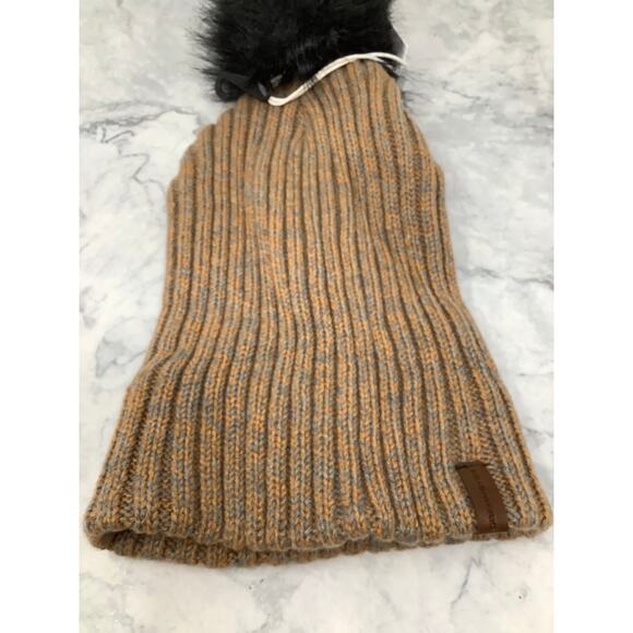 Obermeyer Women's Brown Sugar Fir Faux-Fur Pom Ribbed Beanie Hat Winter L25-14 - Picture 8 of 10